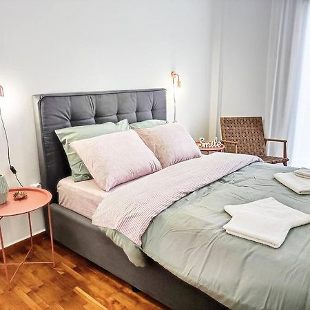 As ✓Two Bedroom Apartment In Thissio أثينا المظهر الخارجي الصورة