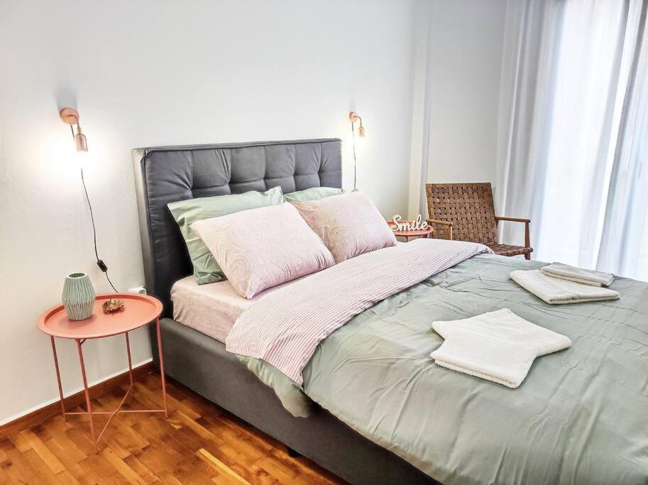 As ✓Two Bedroom Apartment In Thissio أثينا المظهر الخارجي الصورة