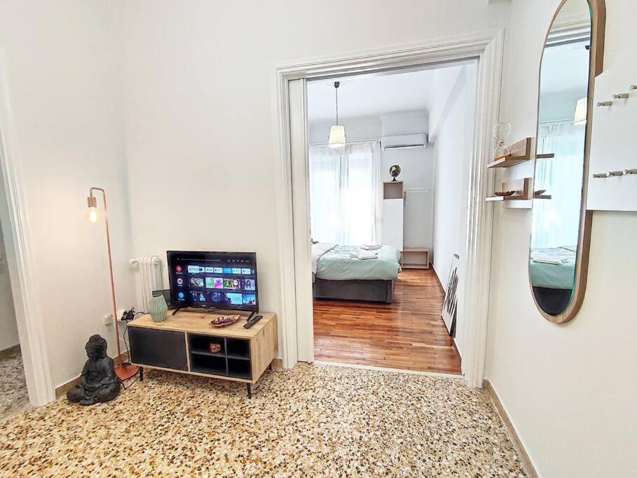 As ✓Two Bedroom Apartment In Thissio أثينا المظهر الخارجي الصورة